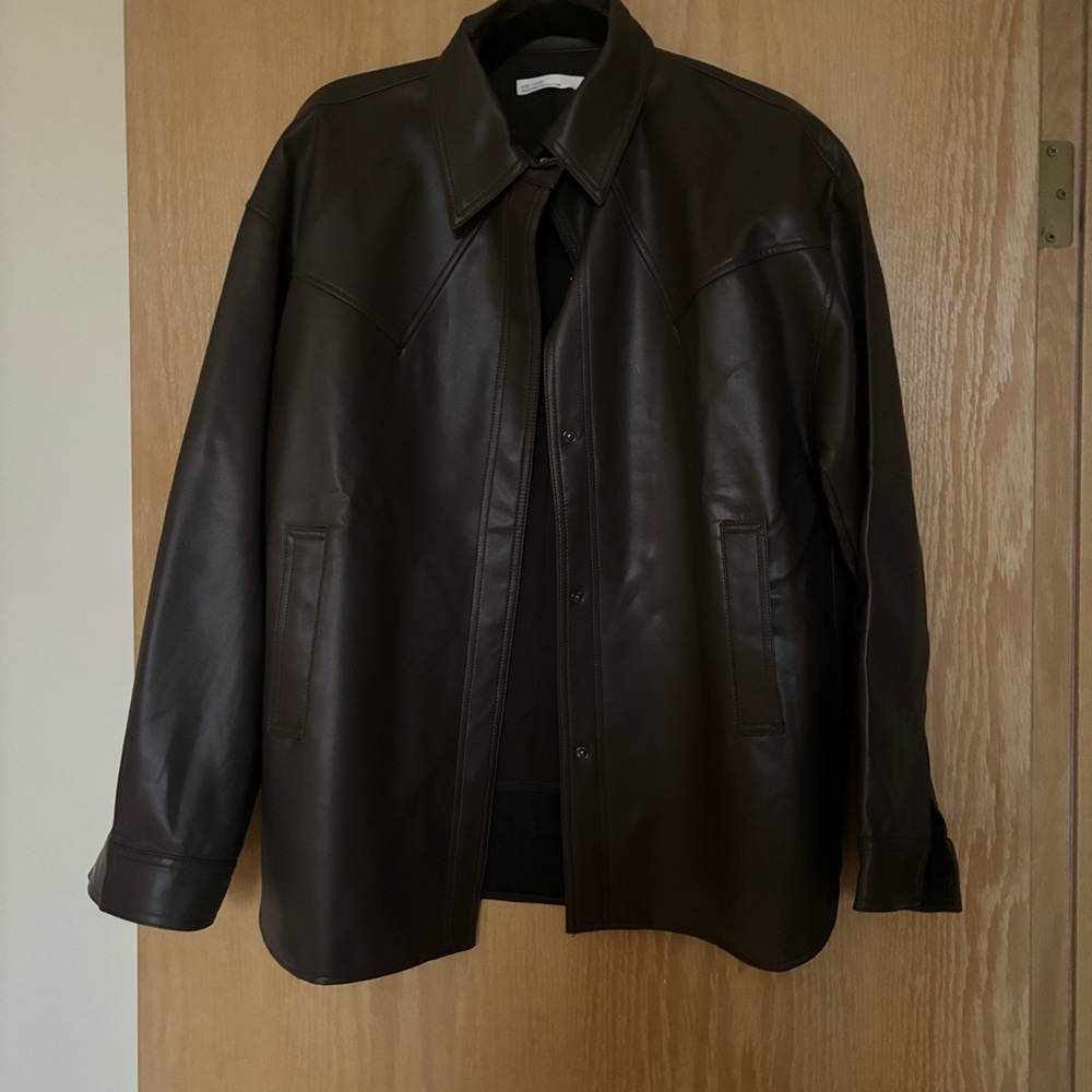 Oak and fort faux leather shirt jacket
